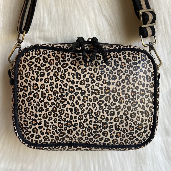 Anthropologie Camera Crossbody Bag - Picture 4 of 16